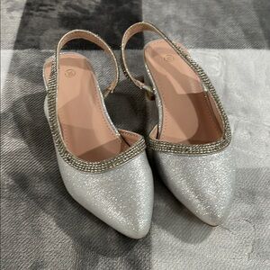 Elegant Silver Slingback girl Shoes